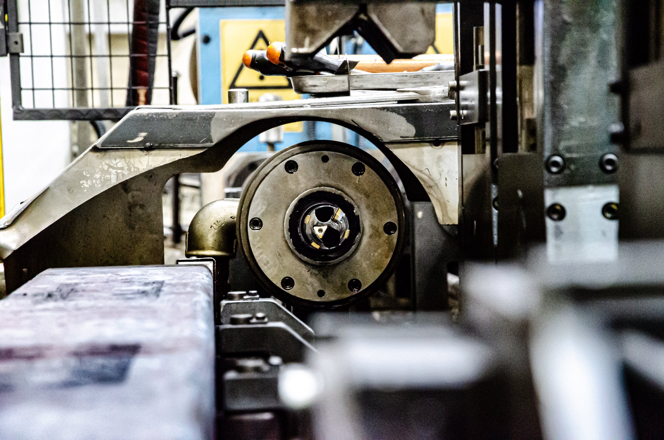 Precision cutting tool aligned inside a specialist machine setup